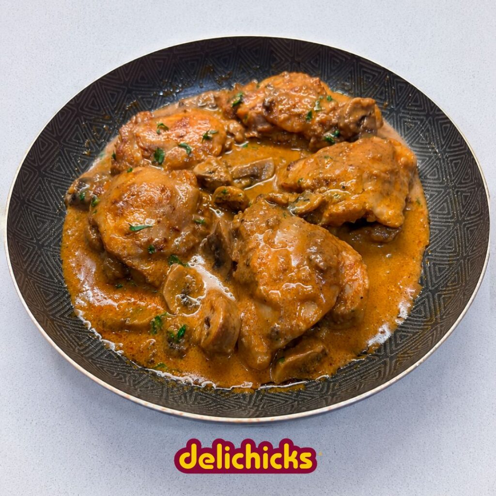 Contramuslos de Pollo Delichicks en Salsa Cremosa de Champiñones